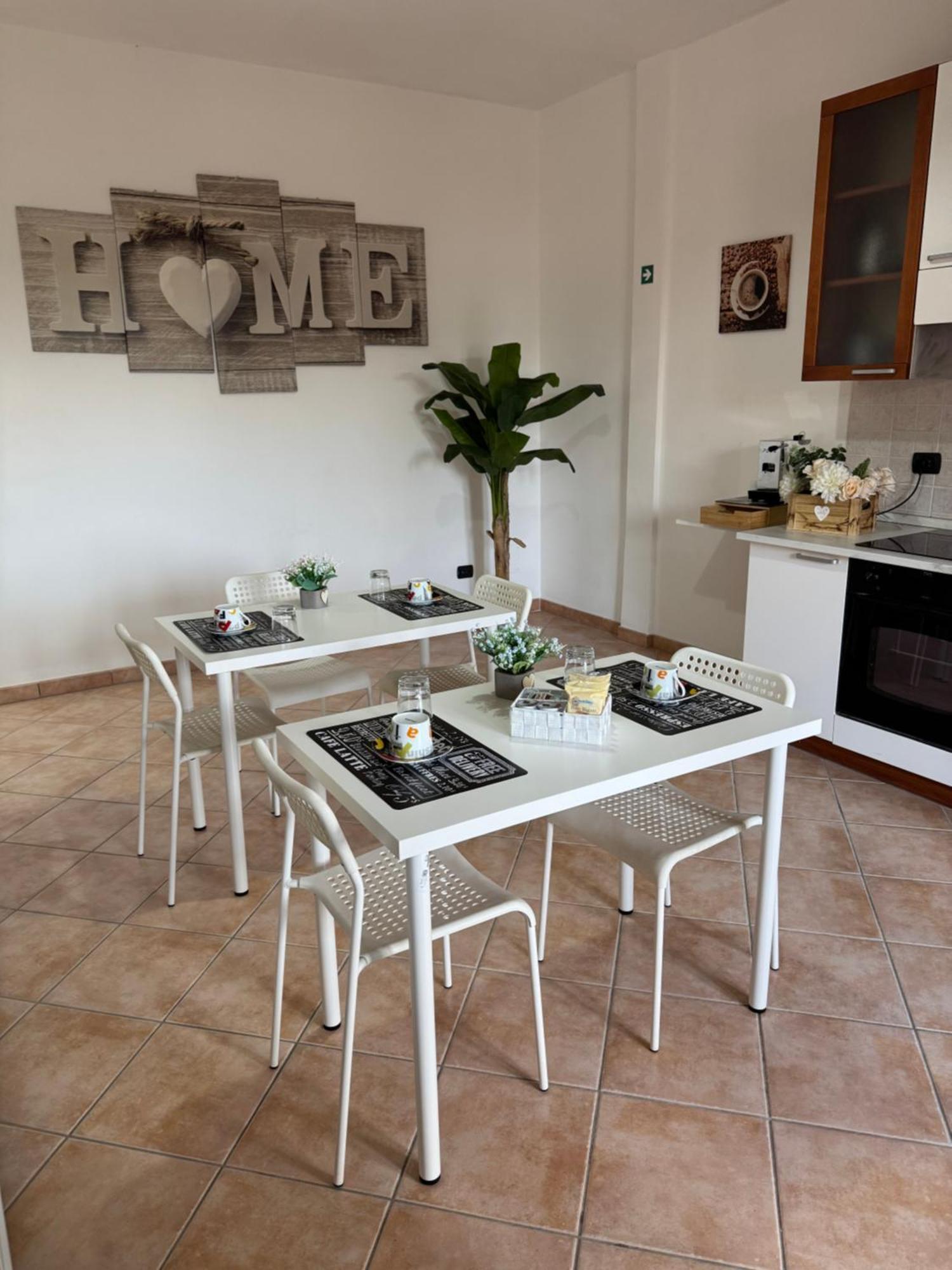 Guest House La Casaccia Fiumicino Exterior photo